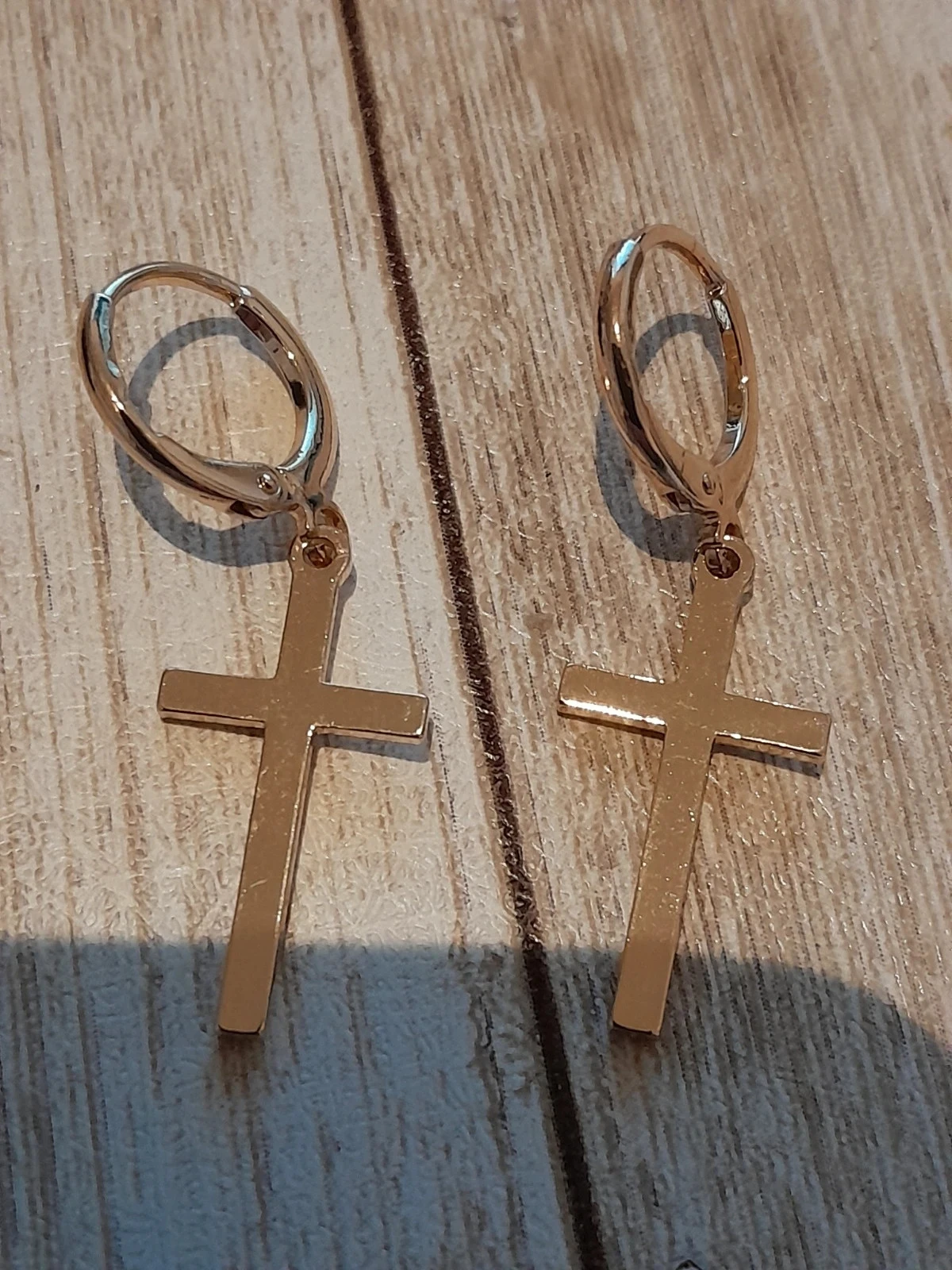 Hangende oorbellen, kleine kruis, goudkleurig – photo 2